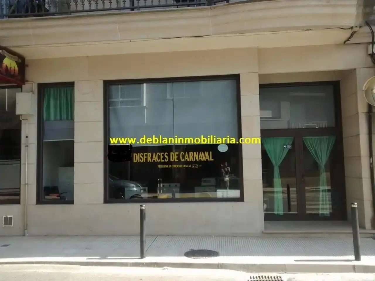Local comercial en venta en Avd. de Galicia