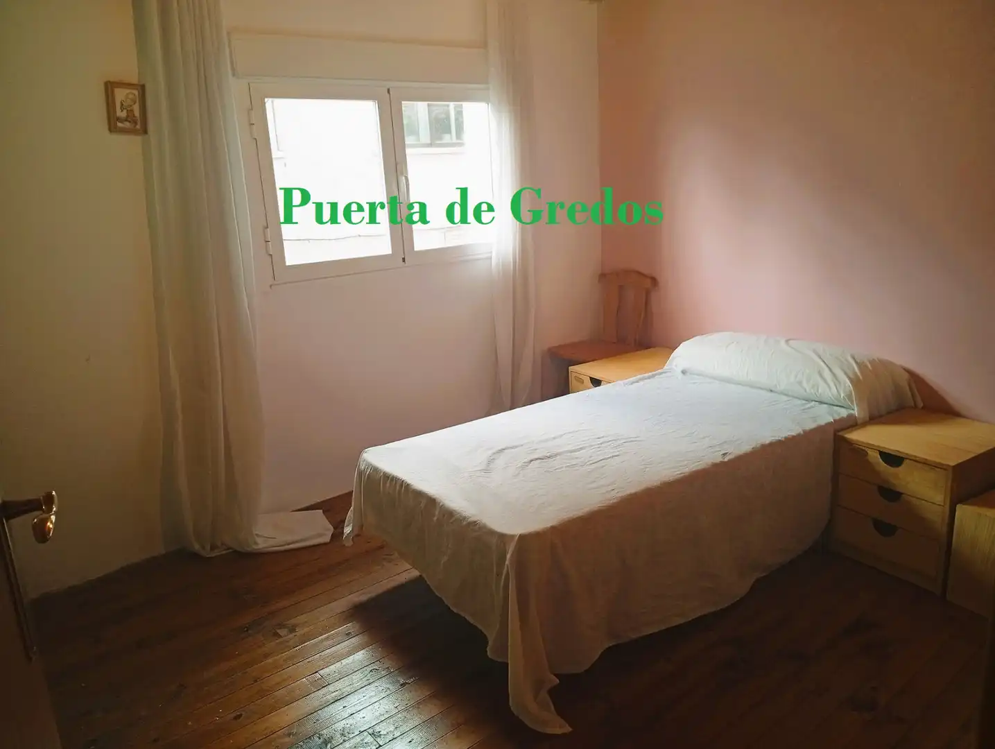 Habitación de Casa o chalet en venta en Nava del Barco con Calefacción, Parquet y Amueblado