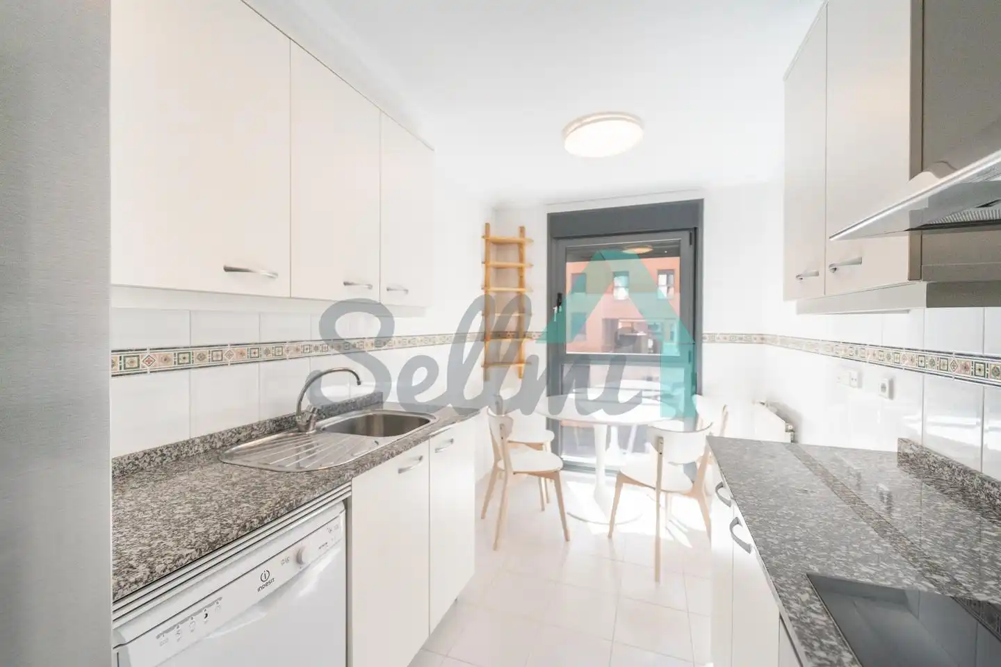 Kitchen of Flat for rent in Oviedo   with Heating, Parquet flooring and Storage room