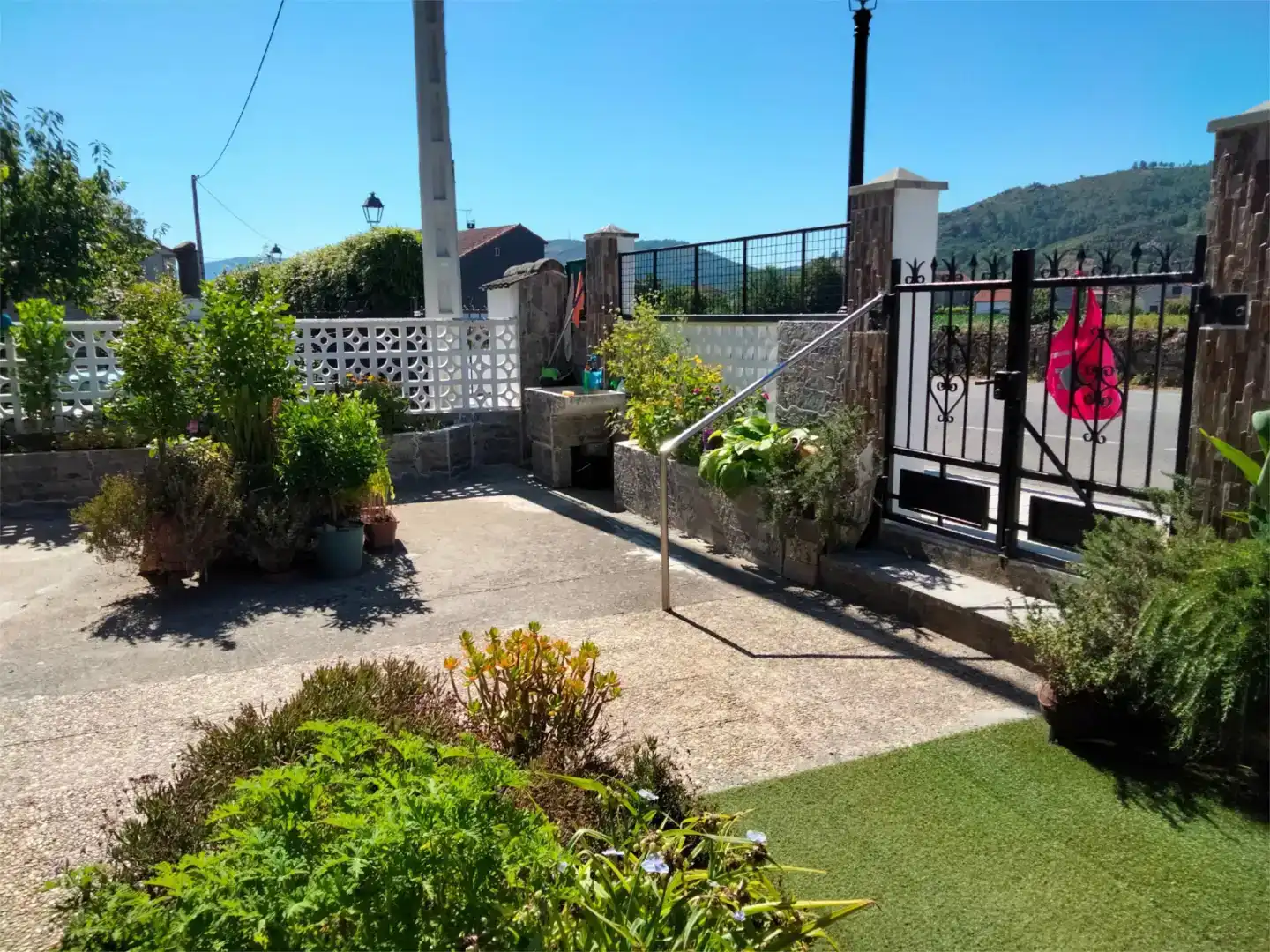 Jardín de Casa o chalet en venta en Monterrei con Jardín privado, Trastero y Piscina