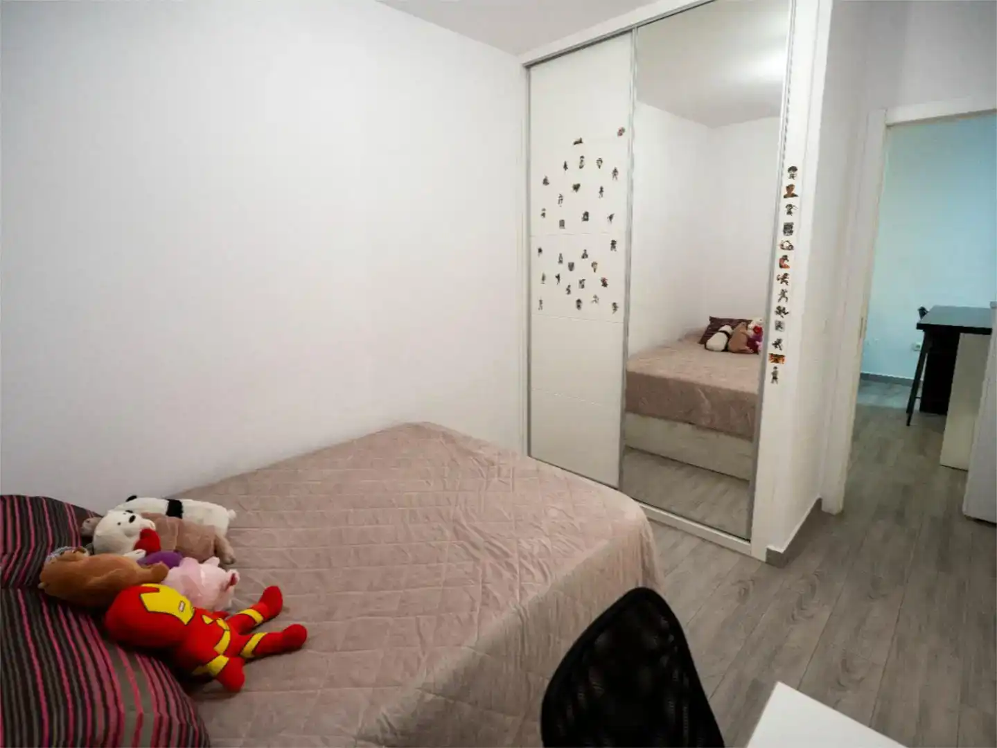 Dormitori de Pis en venda en Torrevieja amb Aire condicionat, Piscina i Balcó