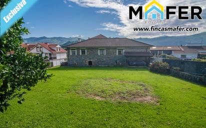 Exterior view of House or chalet for sale in Rasines  with Heating, Private garden and Parquet flooring