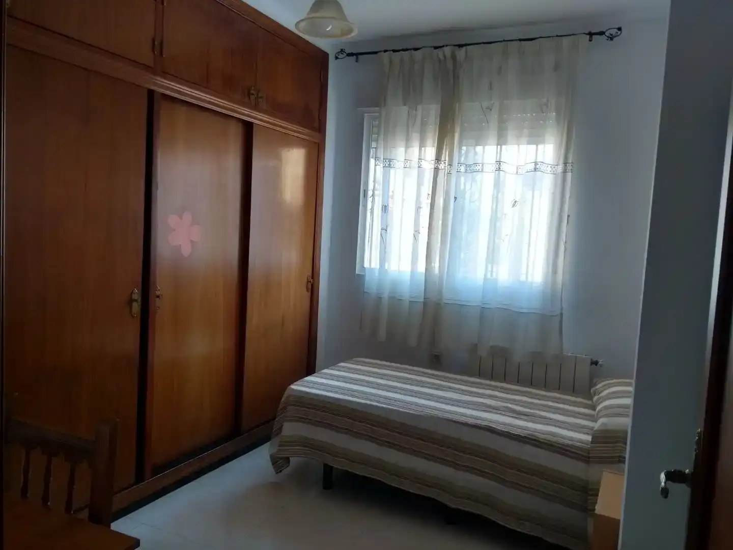 Schlafzimmer von Wohnung zur Miete in  Granada Capital mit Klimaanlage und Balkon