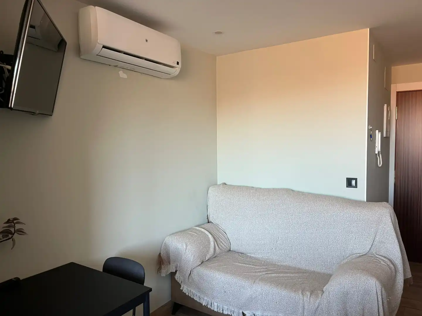Sala d'estar de Pis en venda en Vélez-Málaga amb Aire condicionat