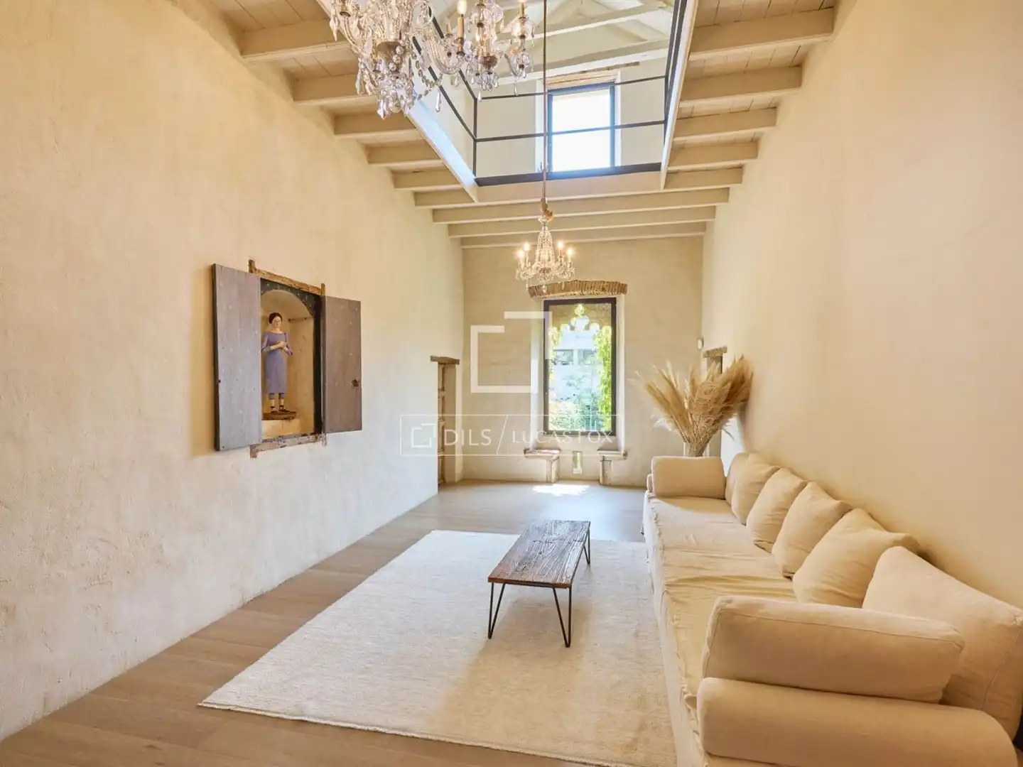 Sala d'estar de Casa o xalet en venda en Alella amb Aire condicionat, Calefacció i Jardí privat