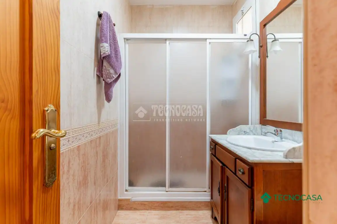 Bathroom of Detached homes for sale in Vícar  with Air Conditioner, Heating and Terrace