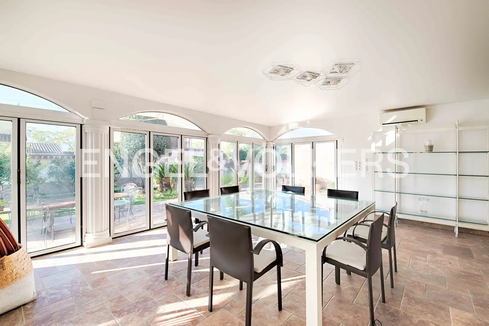 Casa con piscina en venta en Carrer Requesens, imagen 13
