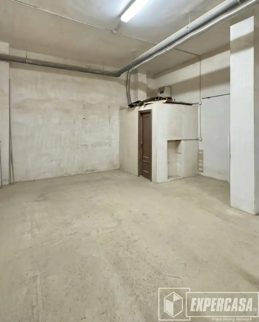 Local comercial en venta en Benicalap, imagen 4