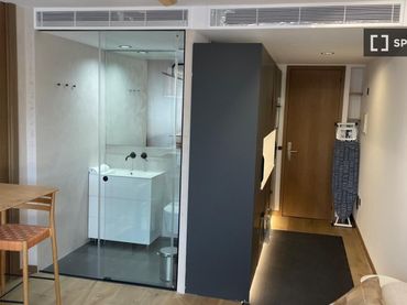 Wohnung mit Balkon zur Miete in Tetuán