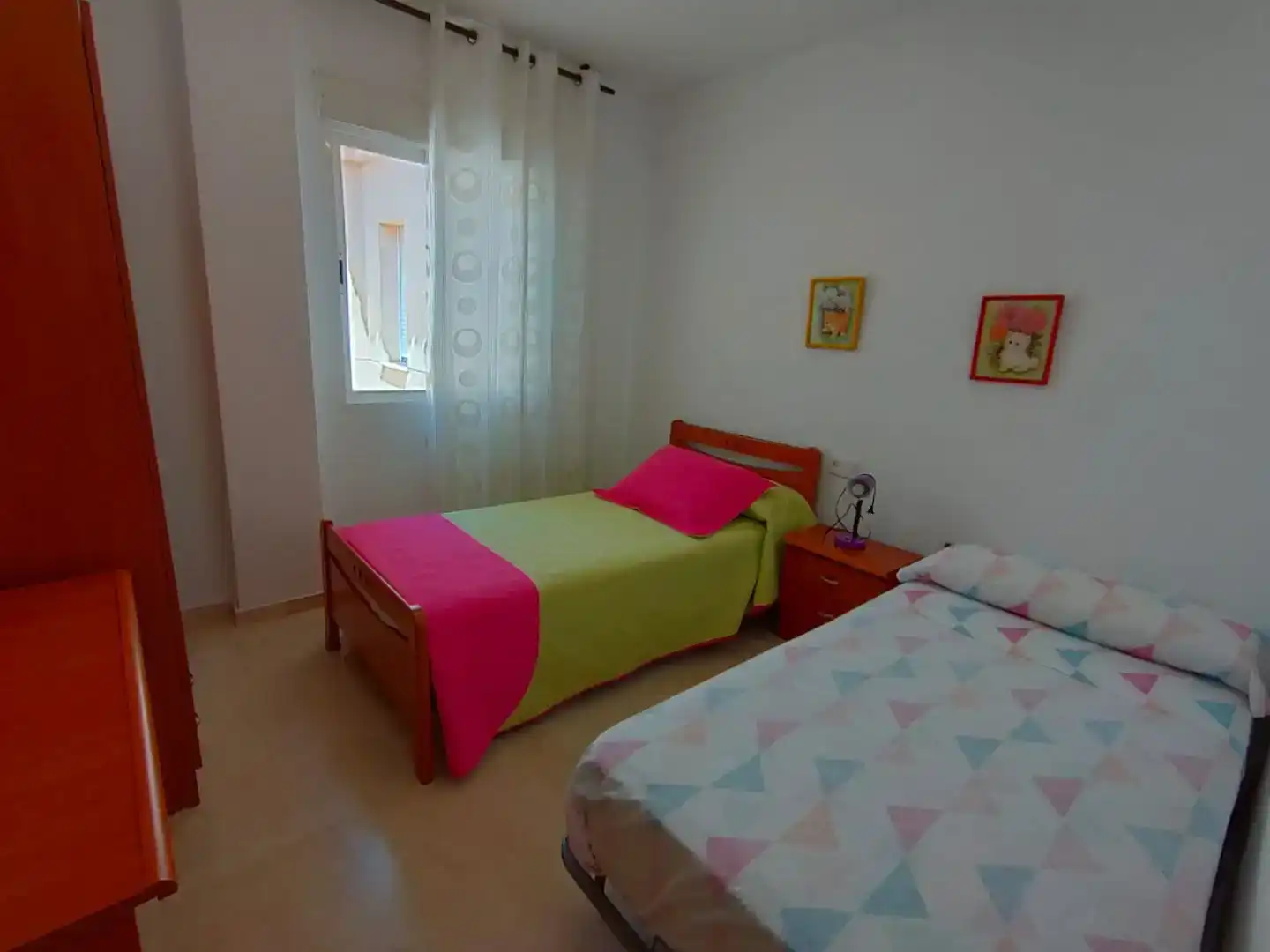 Habitación de Piso de alquiler en Motril con Aire acondicionado, Piscina y Amueblado