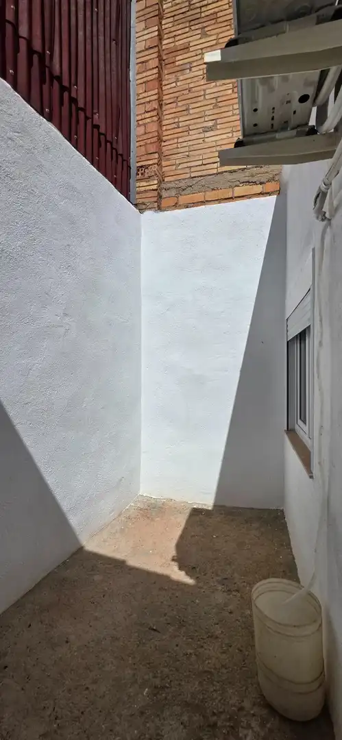 Vista exterior de Casa o xalet en venda en El Perelló amb Aire condicionat i Traster