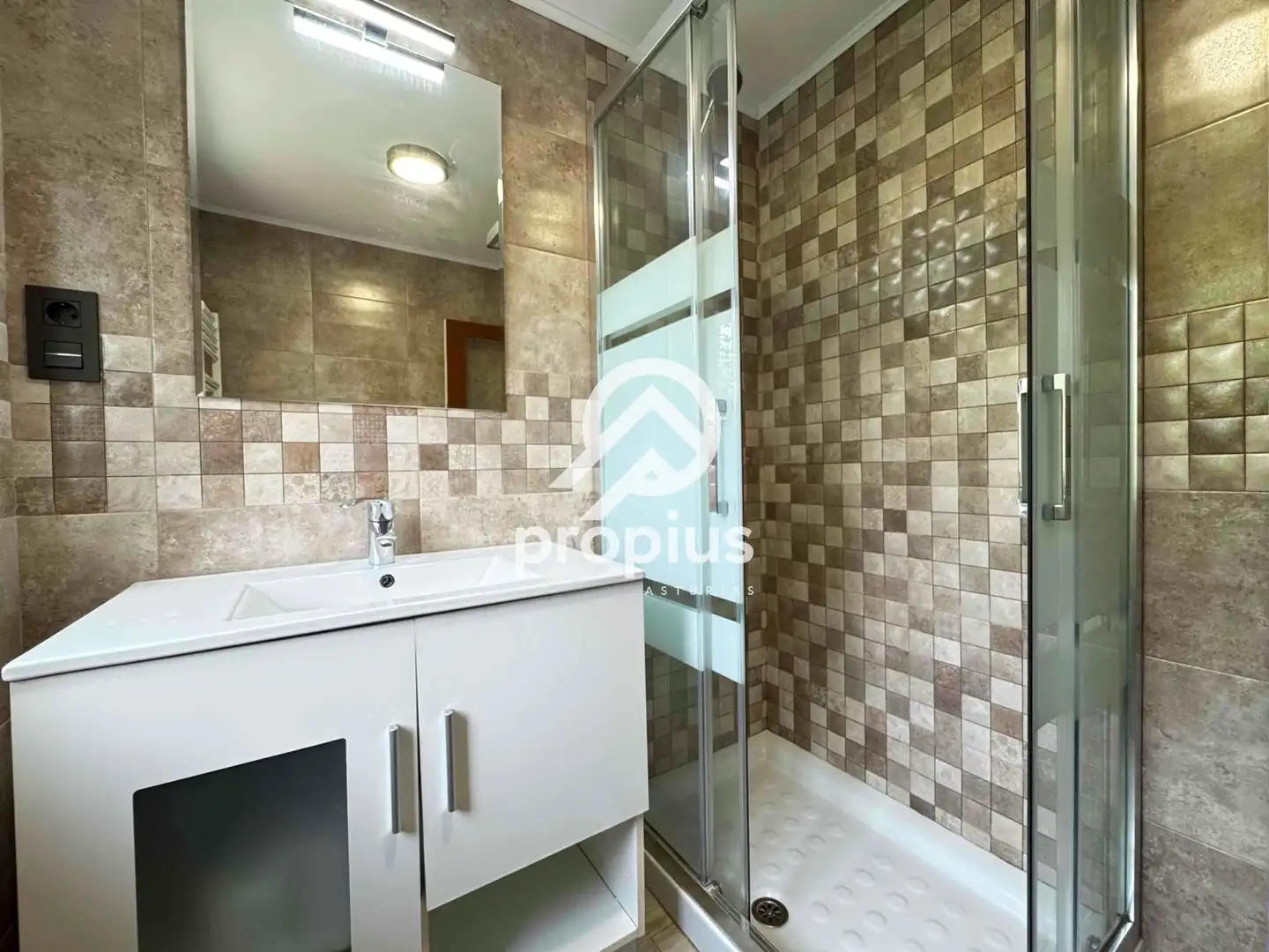 Baño de Casa o chalet en venta en Parres con Calefacción, Jardín privado y Parquet