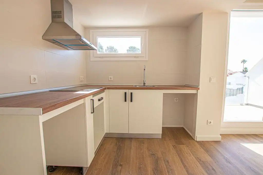 Cocina de Ático en venta en Fuengirola con Calefacción y Terraza