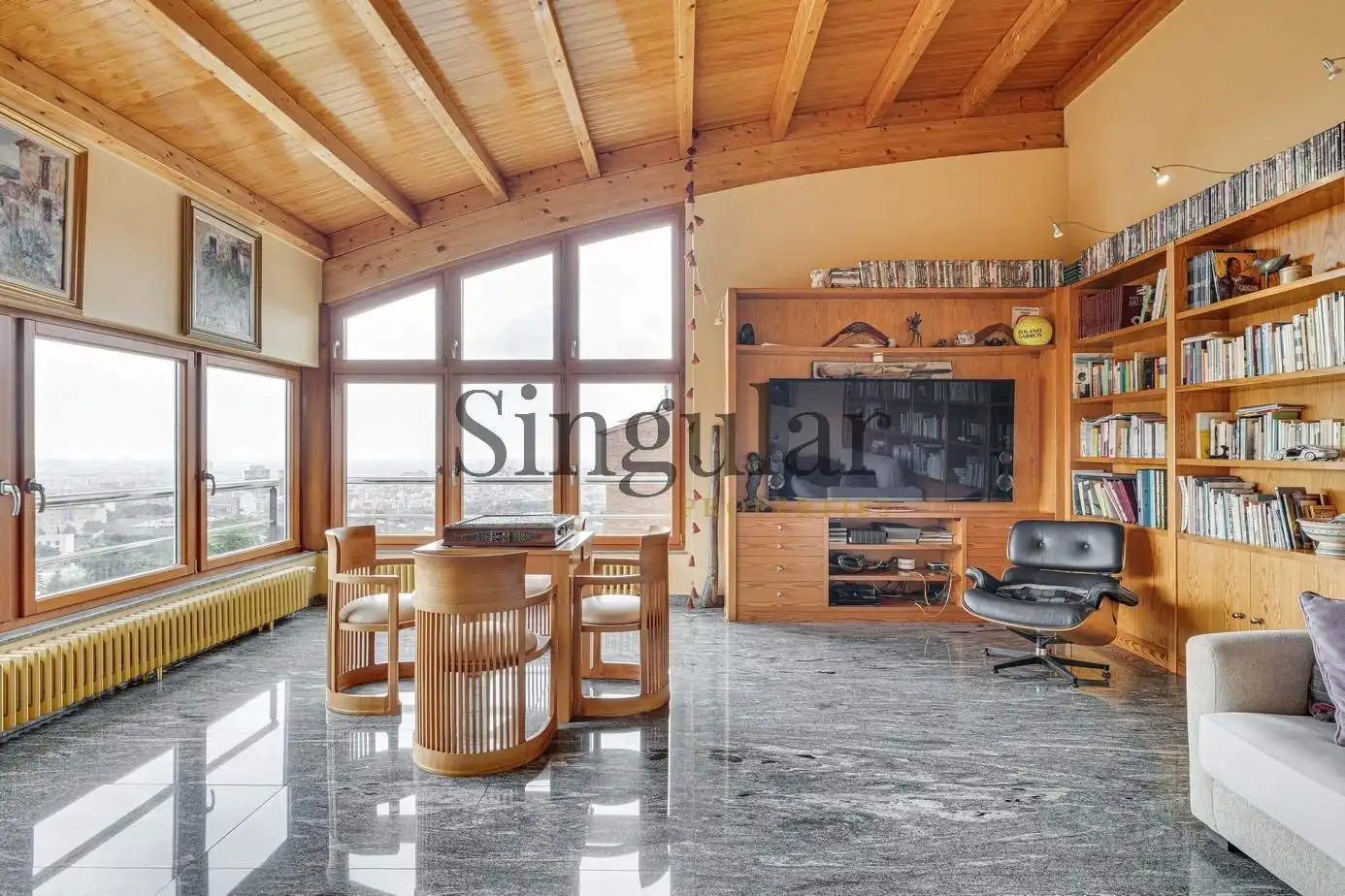 Sala d'estar de Casa o xalet en venda en Esplugues de Llobregat amb Calefacció, Piscina i Jacuzzi