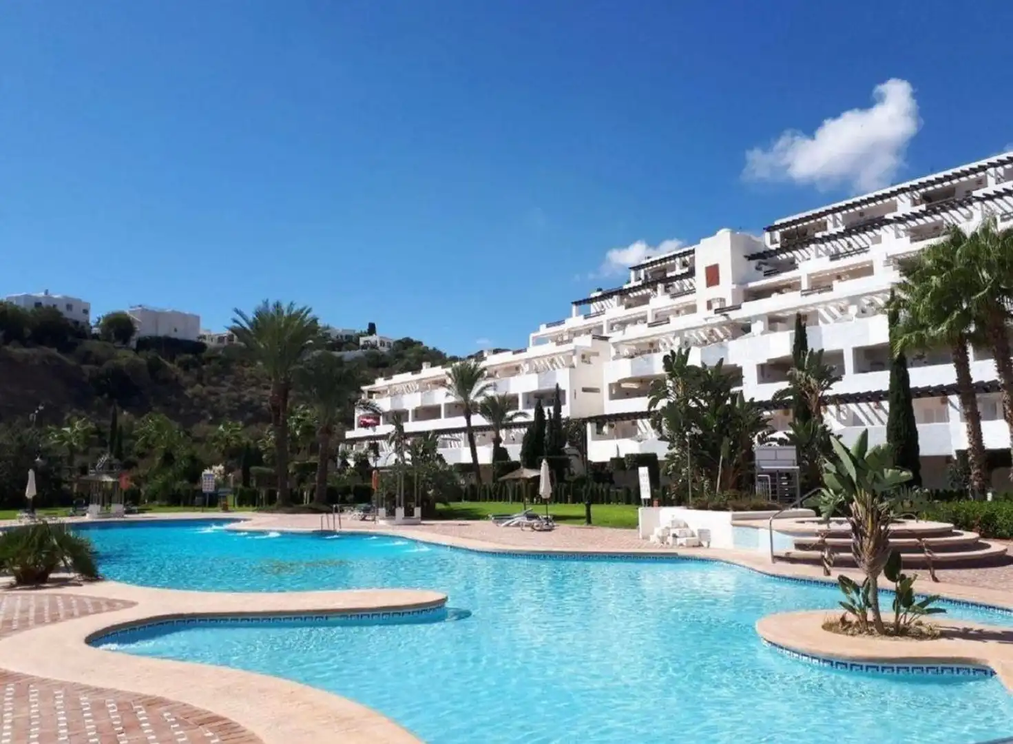 Vista exterior de Piso en venta en Mojácar con Aire acondicionado, Terraza y Piscina