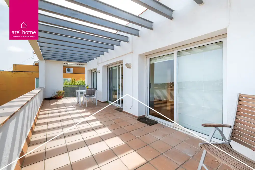 Terraza de Casa o chalet en venta en Sant Just Desvern con Calefacción, Jardín privado y Parquet