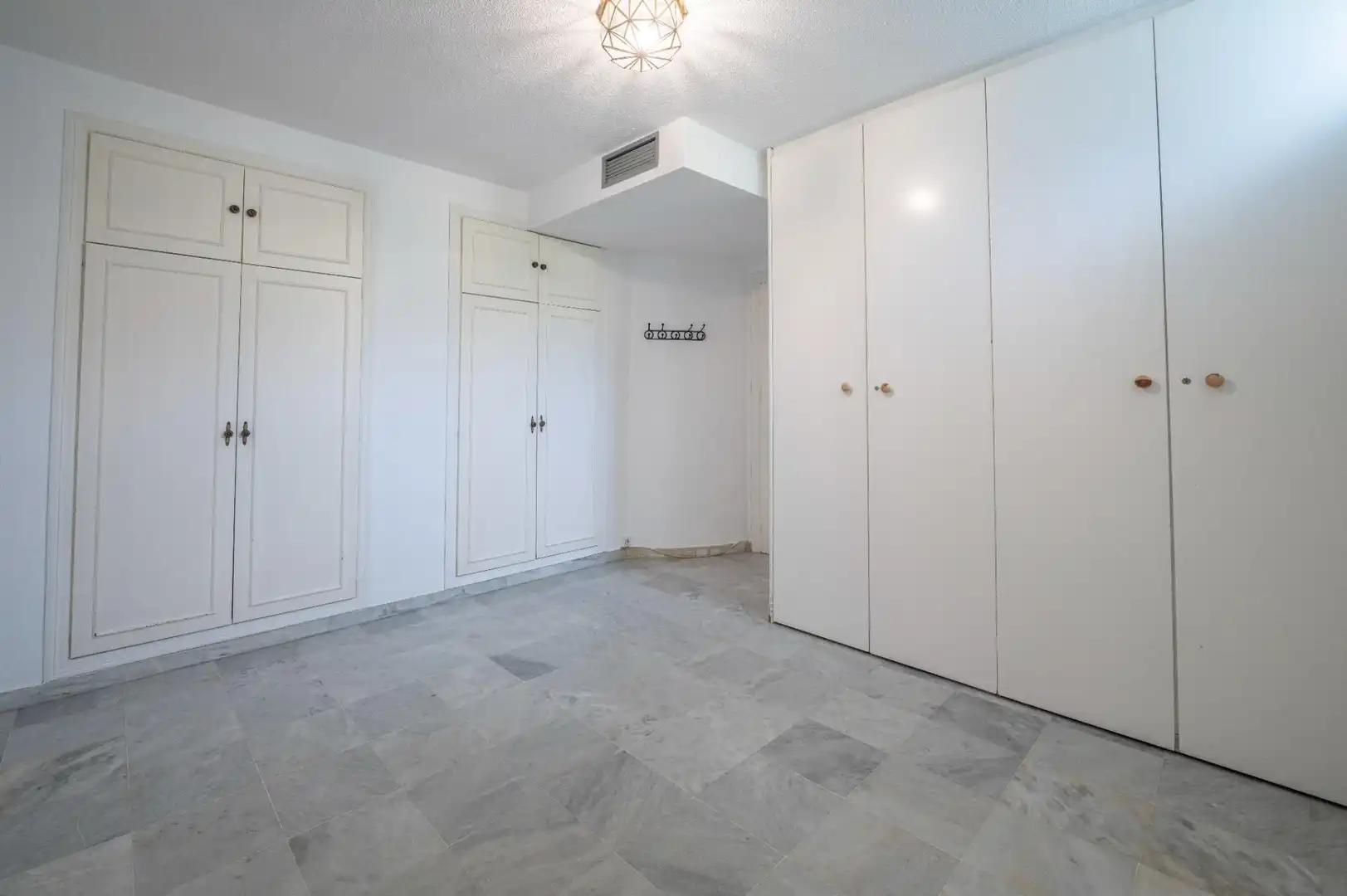 Casa adosada en venta en Granada con Aire acondicionado y Calefacción