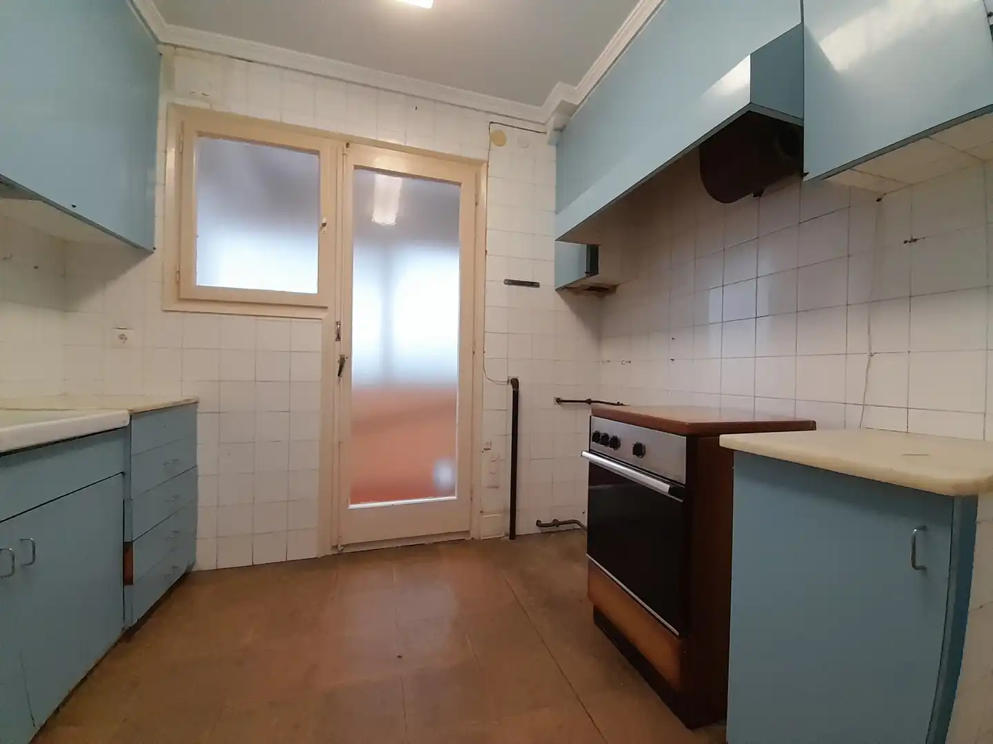 Kitchen of Flat for sale in Olot  with Heating, Storage room and Balcony