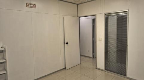 Photo 3 of Premises to rent in Calle de Pedro Cerbuna, Universidad San Francisco, Zaragoza