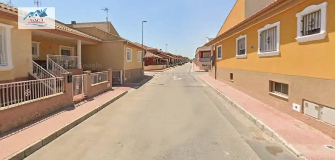 Casa a schiera con terrazza in vendita a Calle BARCELONA