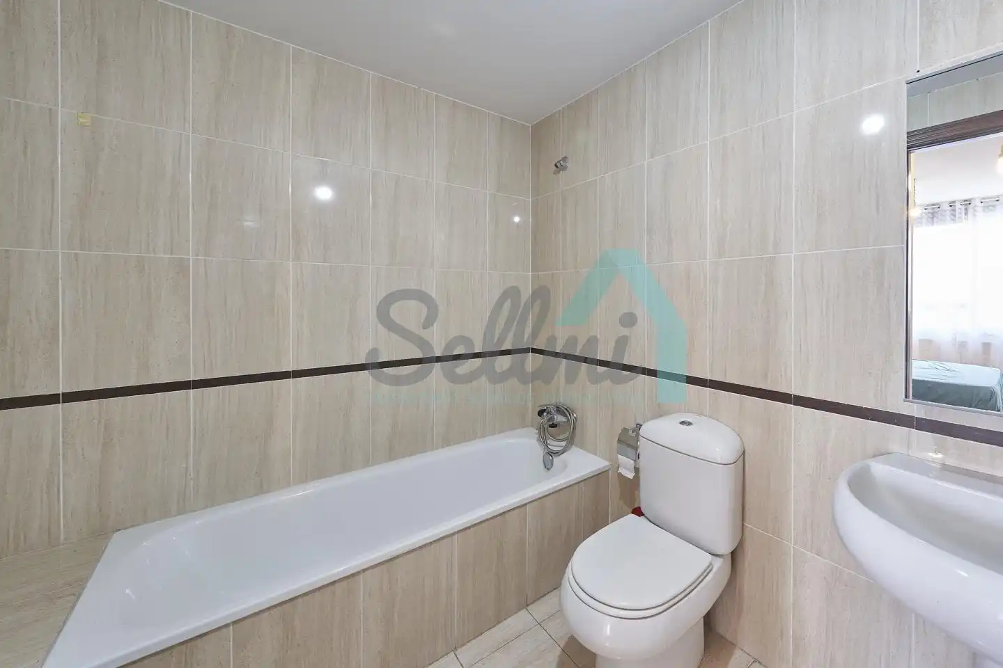 Pis amb ascensor de lloguer a Calle Aguamiera, imagen 23