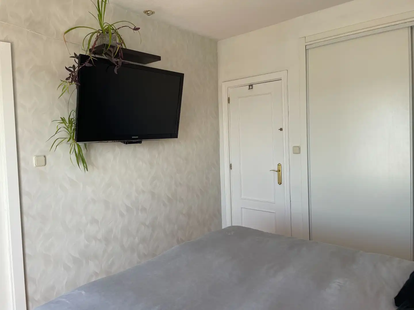 Habitación de Casa o chalet en venta en Colmenar de Oreja con Aire acondicionado, Calefacción y Jardín privado