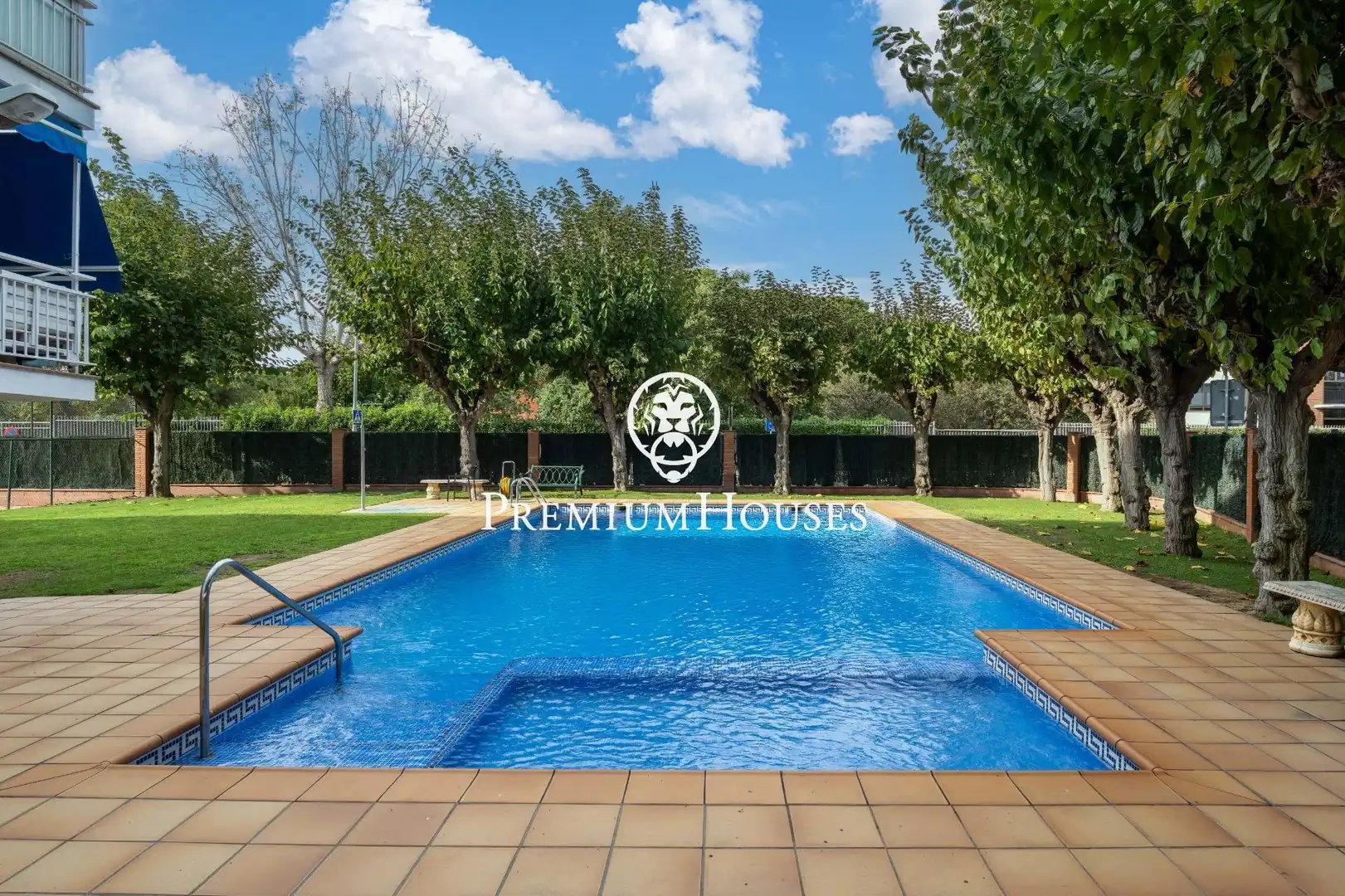 Schwimmbecken von Dachboden zum Verkauf in Gavà mit Heizung, Parkett und Terrasse