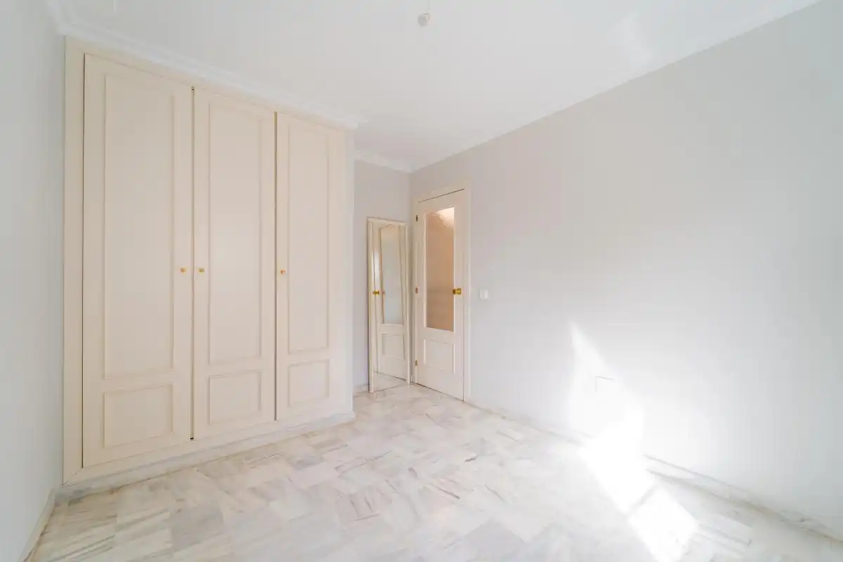 Habitación de Dúplex en venta en Rincón de la Victoria con Aire acondicionado, Calefacción y Jardín privado