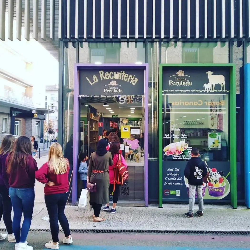Gewerbefläche zum Verkauf in Carrer Antoni Llopis 12, imagen 2