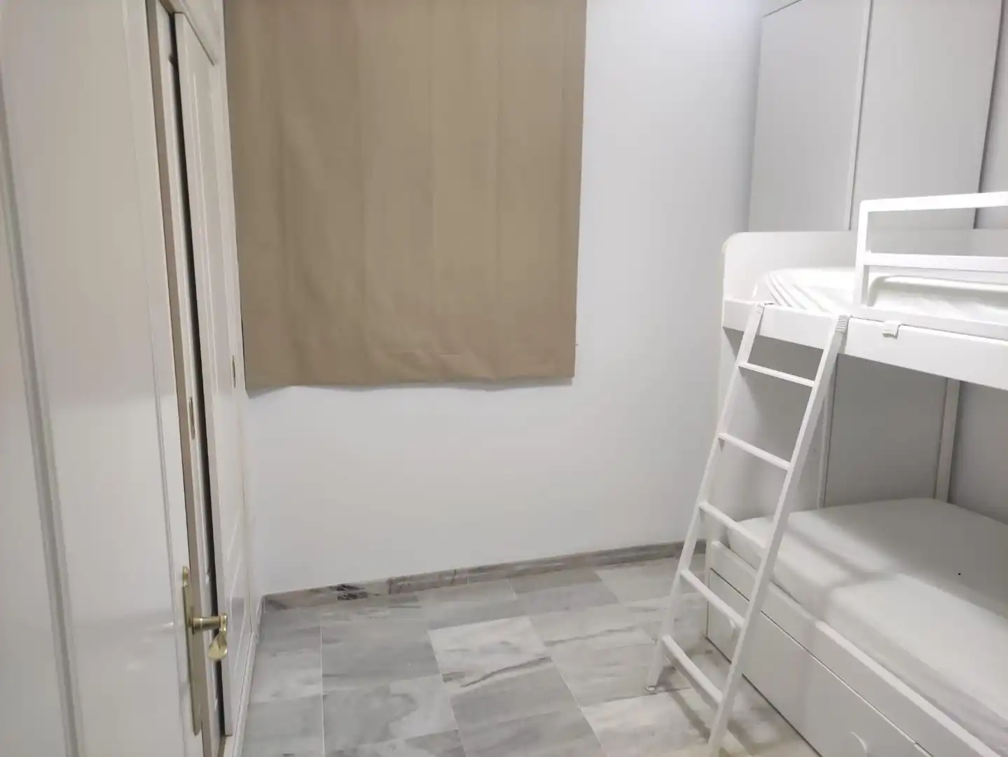 Flat for rent in Urbadiez - Entrepuentes