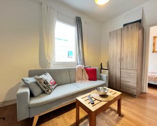 Bedroom of Flat to rent in  Madrid Capital  with Heating, Furnished and Oven