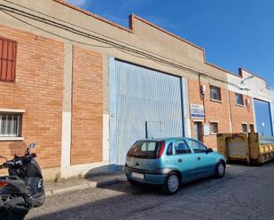 Vista exterior de Nau industrial de lloguer en Cuarte de Huerva
