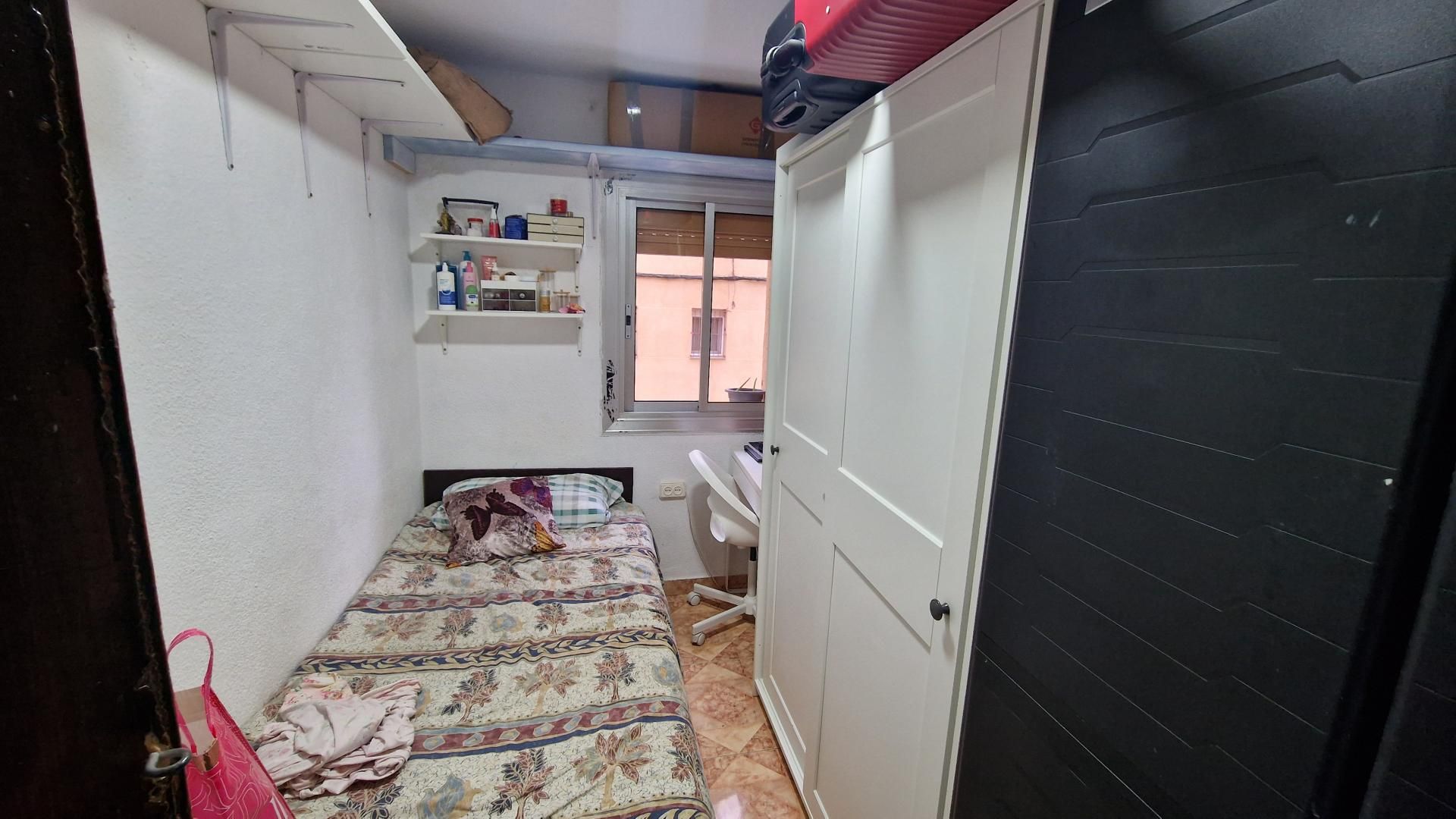Bedroom of Flat for sale in L'Hospitalet de Llobregat