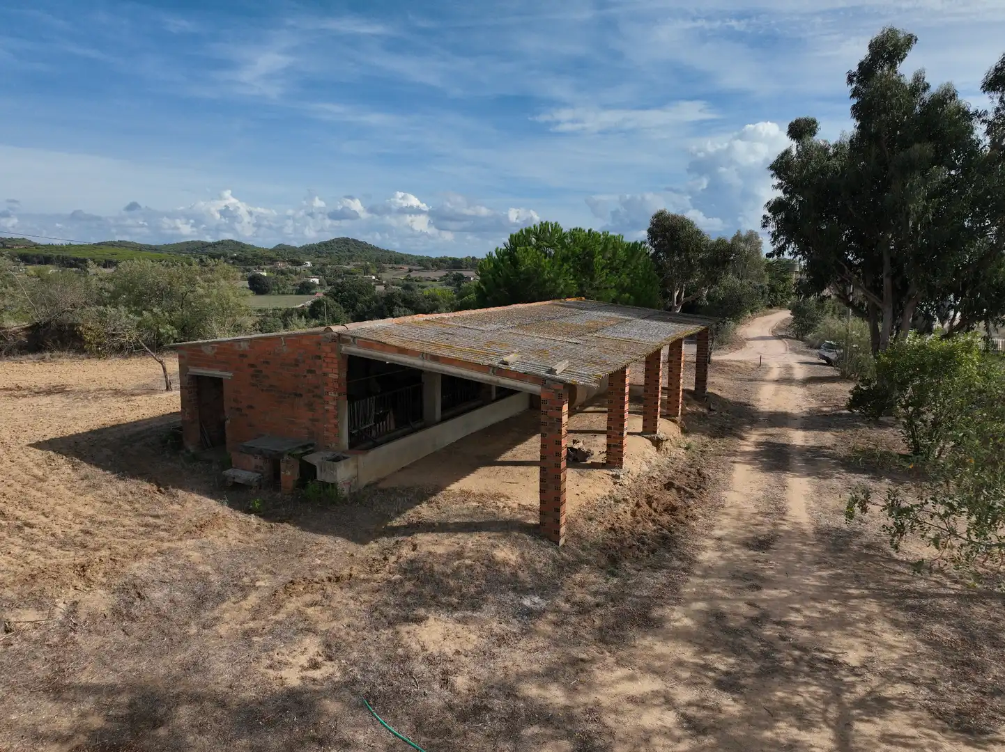 Vista exterior de Finca rústica en venda en Mas Mora - Sant Daniel