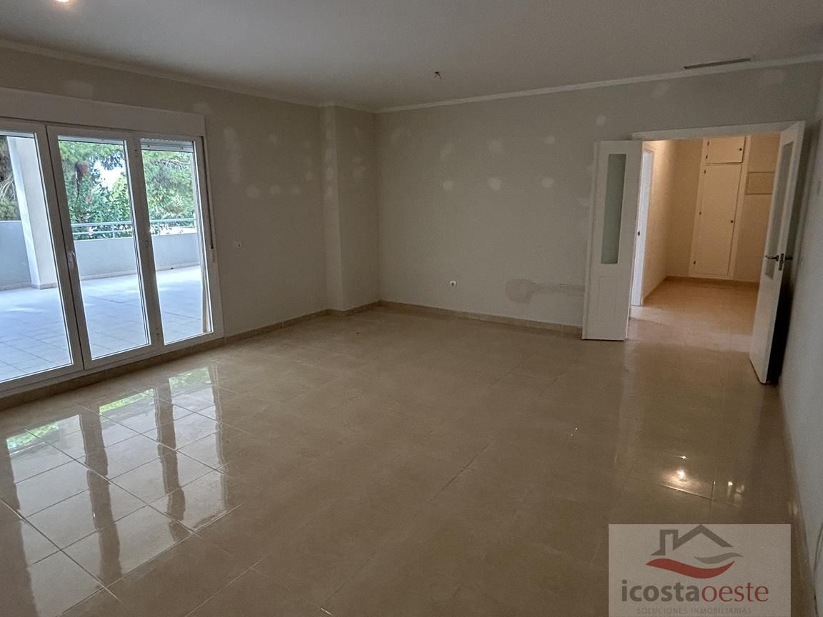 Living room of Flat for sale in El Puerto de Santa María  with Air Conditioner, Terrace and Storage room