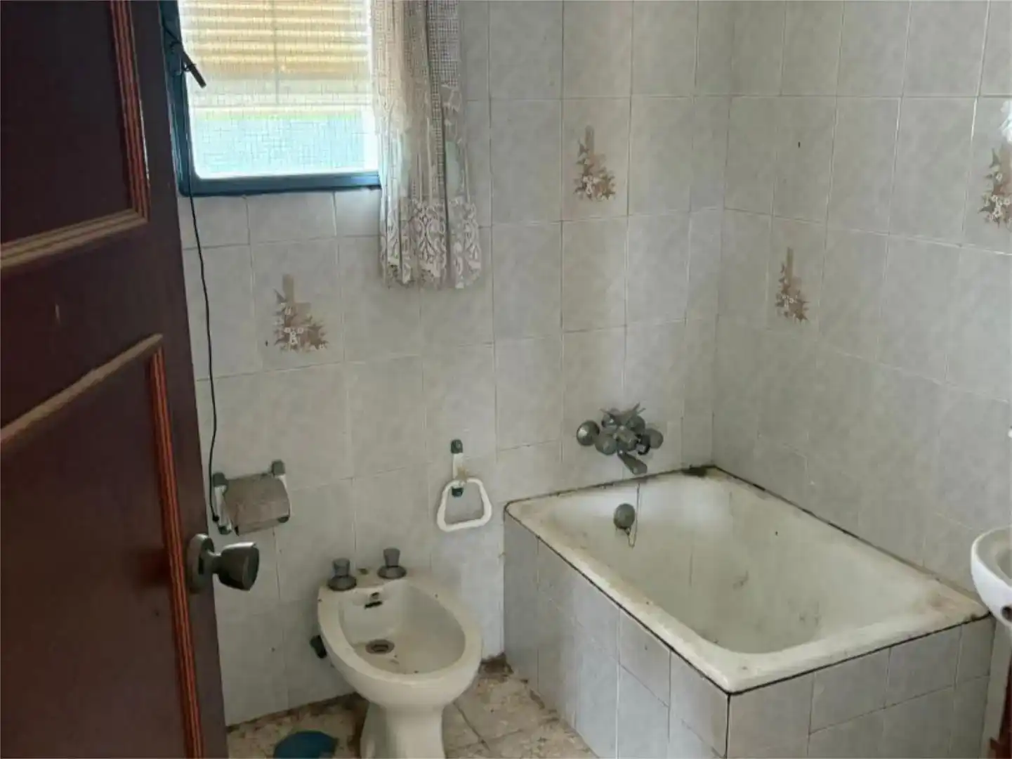 Baño de Finca rústica en venta en La Algaba con Piscina