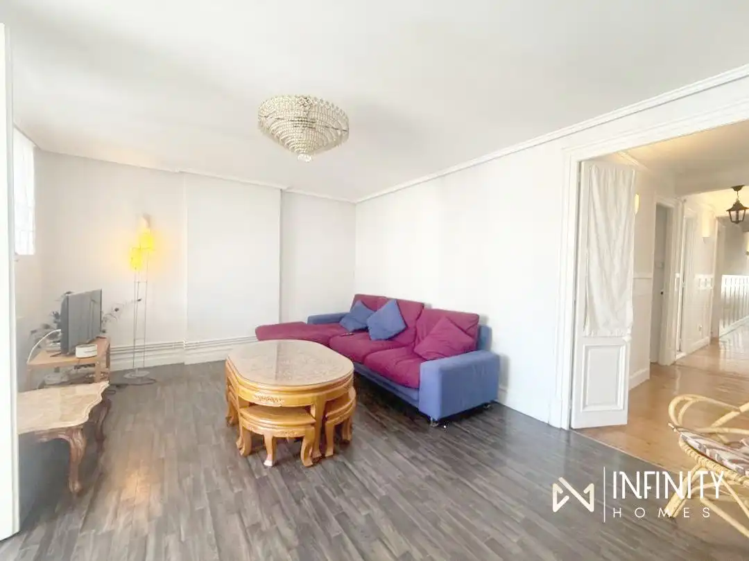 Sala de estar de Piso de alquiler en Bilbao  con Calefacción, Terraza y Balcón
