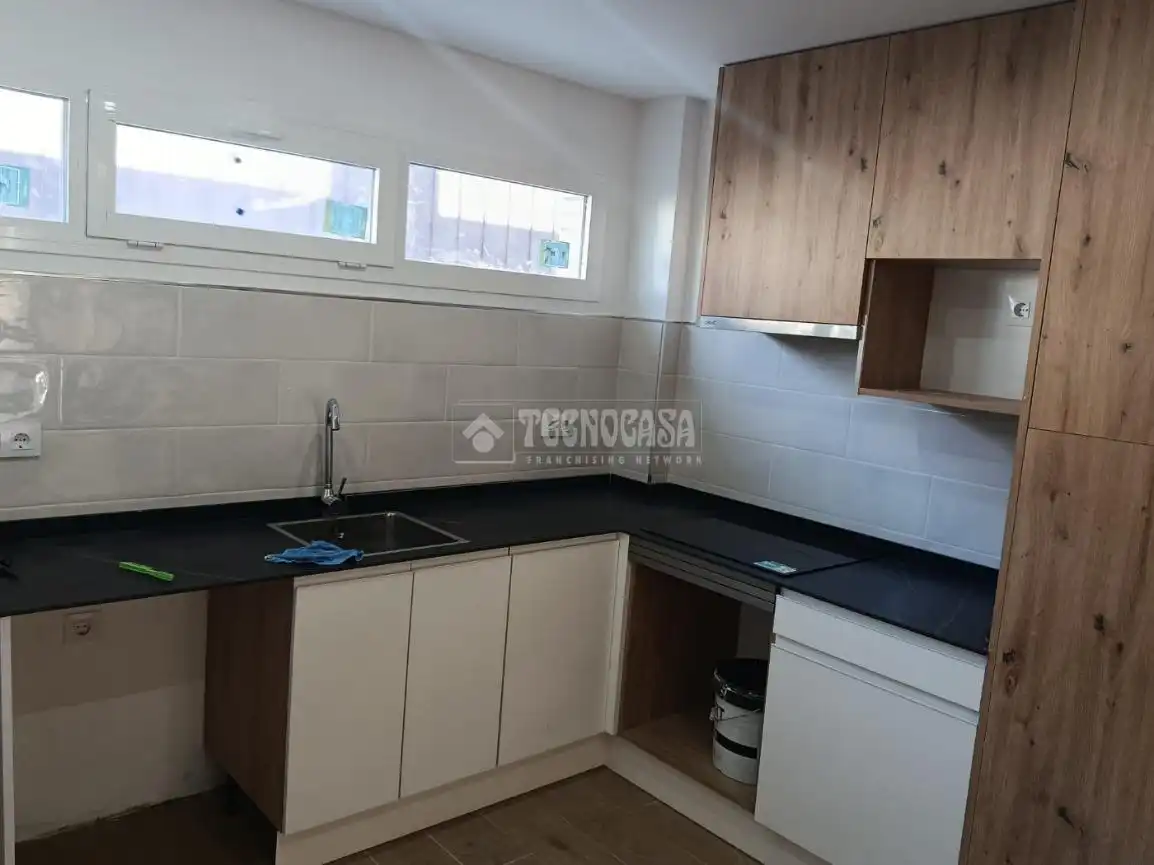 Cuina de Local en venda en Rivas-Vaciamadrid amb Terrassa