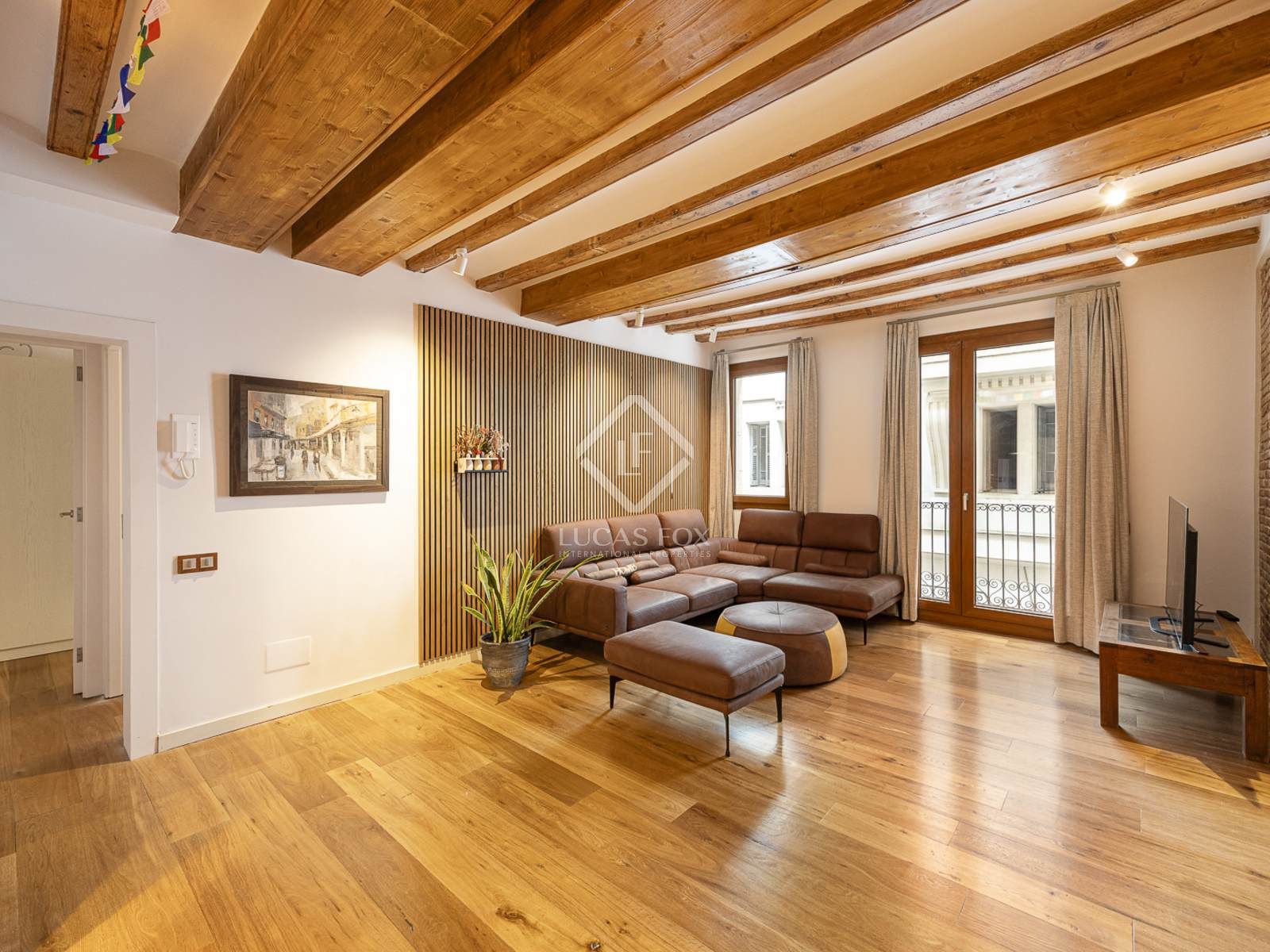 Sala d'estar de Pis en venda en  Barcelona Capital amb Aire condicionat, Calefacció i Parquet