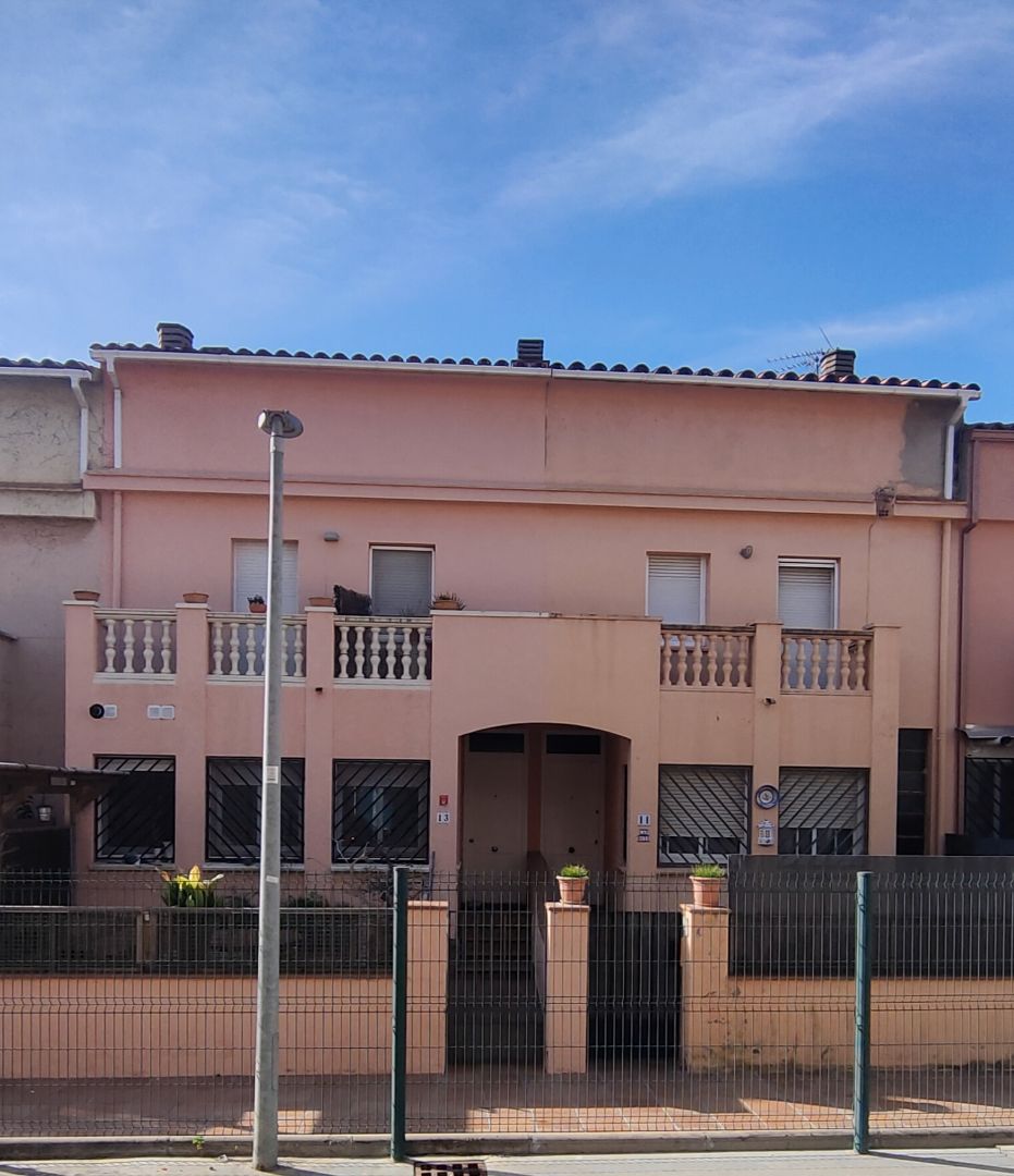 Casa adosada en venta en Carretera Ribes, 11, Montserrat - El Passeig