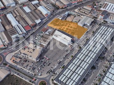 Industriegrundstück zum Verkauf in Fuente del Jarro