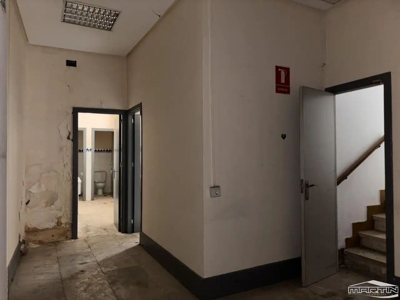 Edificio en venta en Cabra