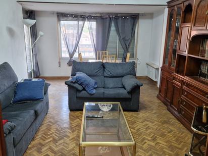 Living room of Flat to rent in  Zaragoza Capital  with Terrace