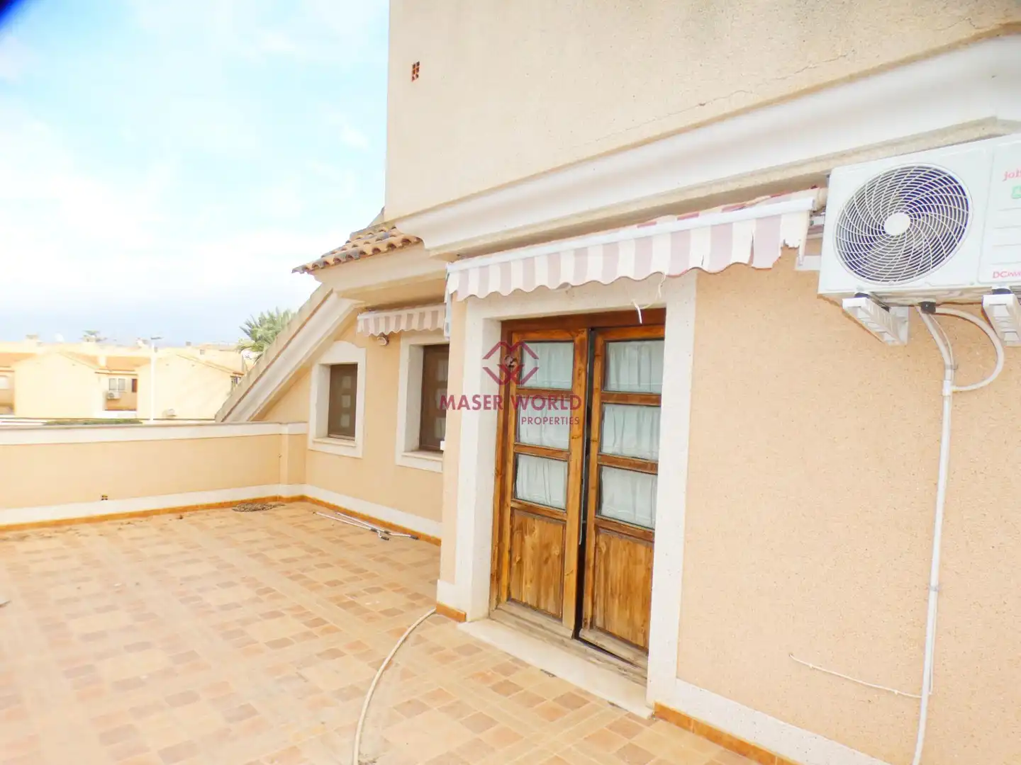 Vista exterior de Dúplex en venta en Mazarrón con Aire acondicionado, Jardín privado y Terraza