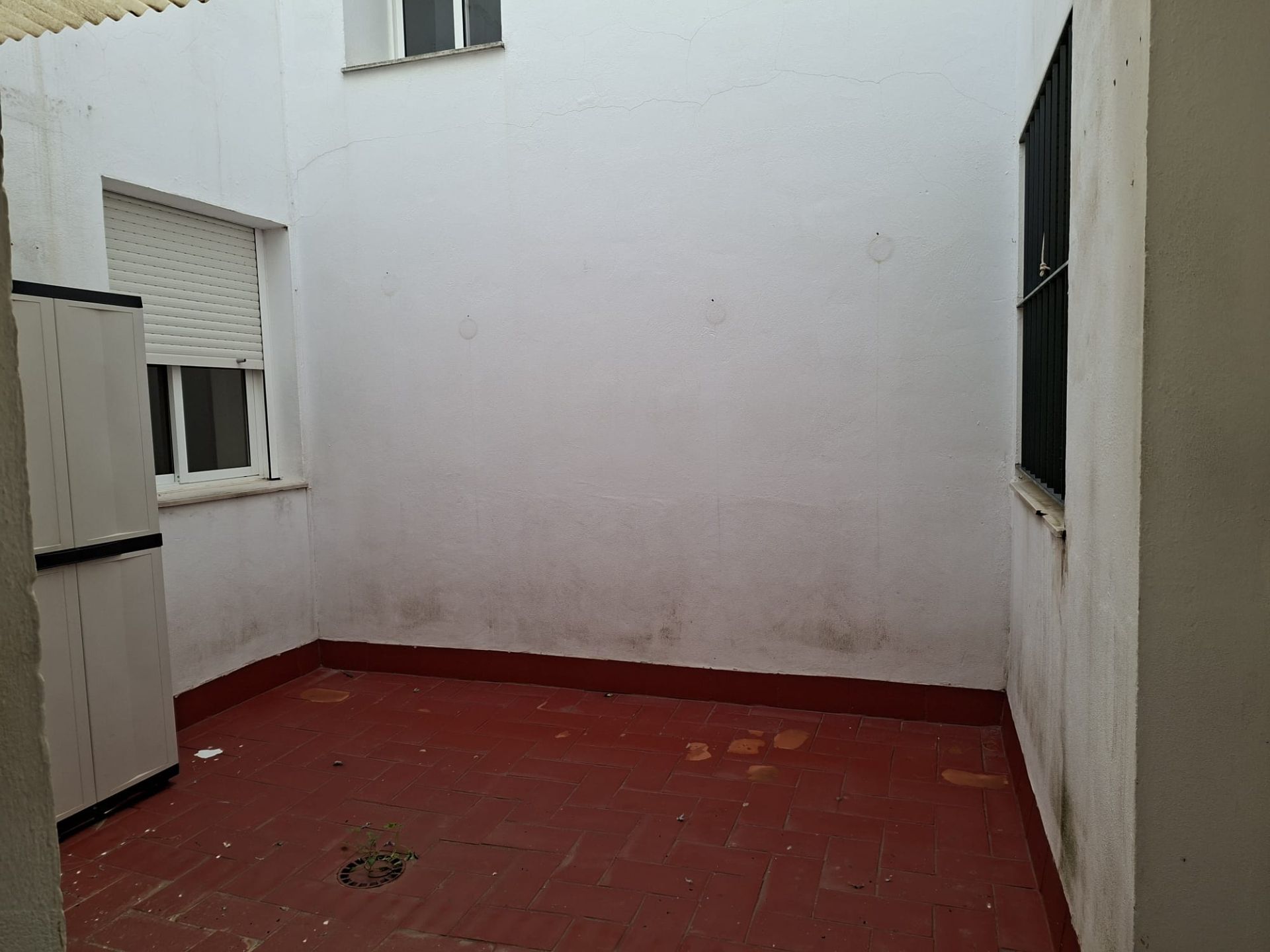 Planta baja en venta en Alcalá del Río con Alarma