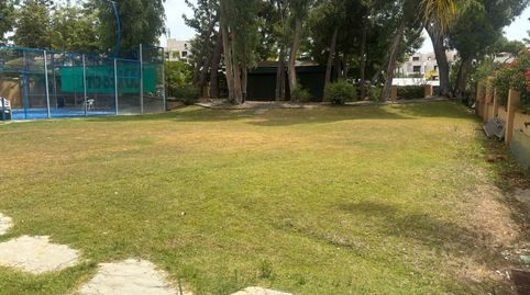Foto 4 de Residencial en venda a Calle Margarita, 3, Paraiso - Barronal, Estepona