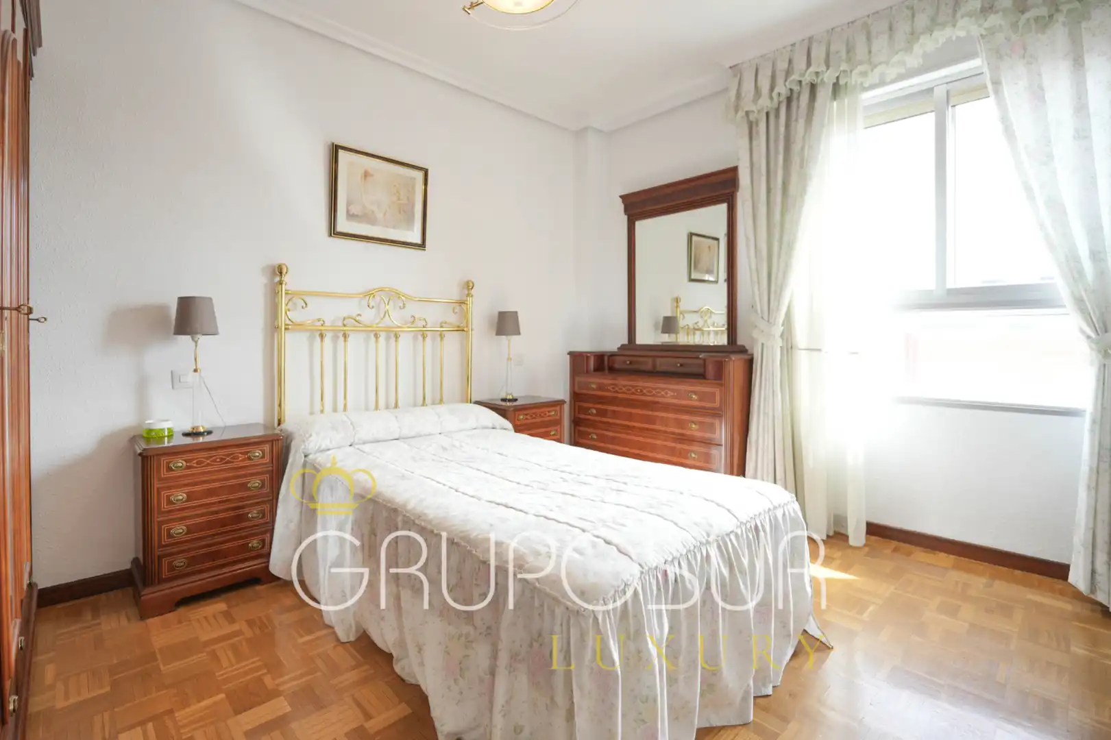 Schlafzimmer von Wohnung zum Verkauf in Valladolid mit Heizung, Privatgarten und Parkett