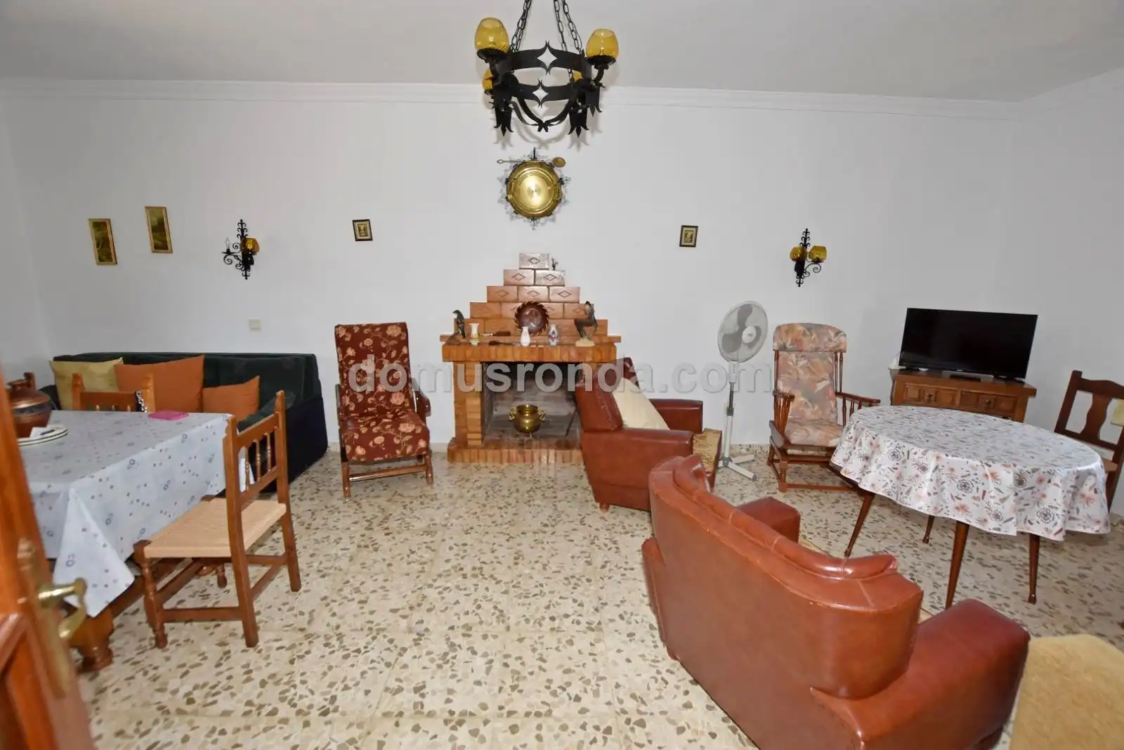 Sala de estar de Finca rústica en venta en Ronda con Terraza y Amueblado
