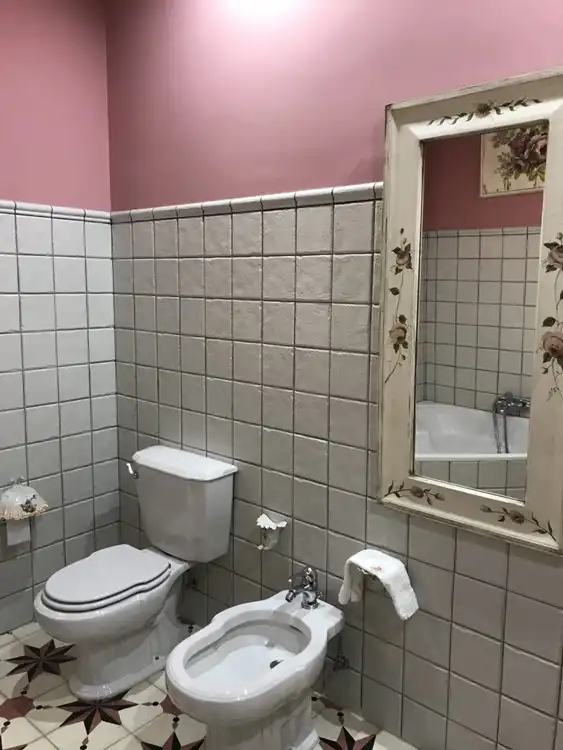 Bathroom of Flat for sale in Lora del Río  with Air Conditioner, Heating and Furnished