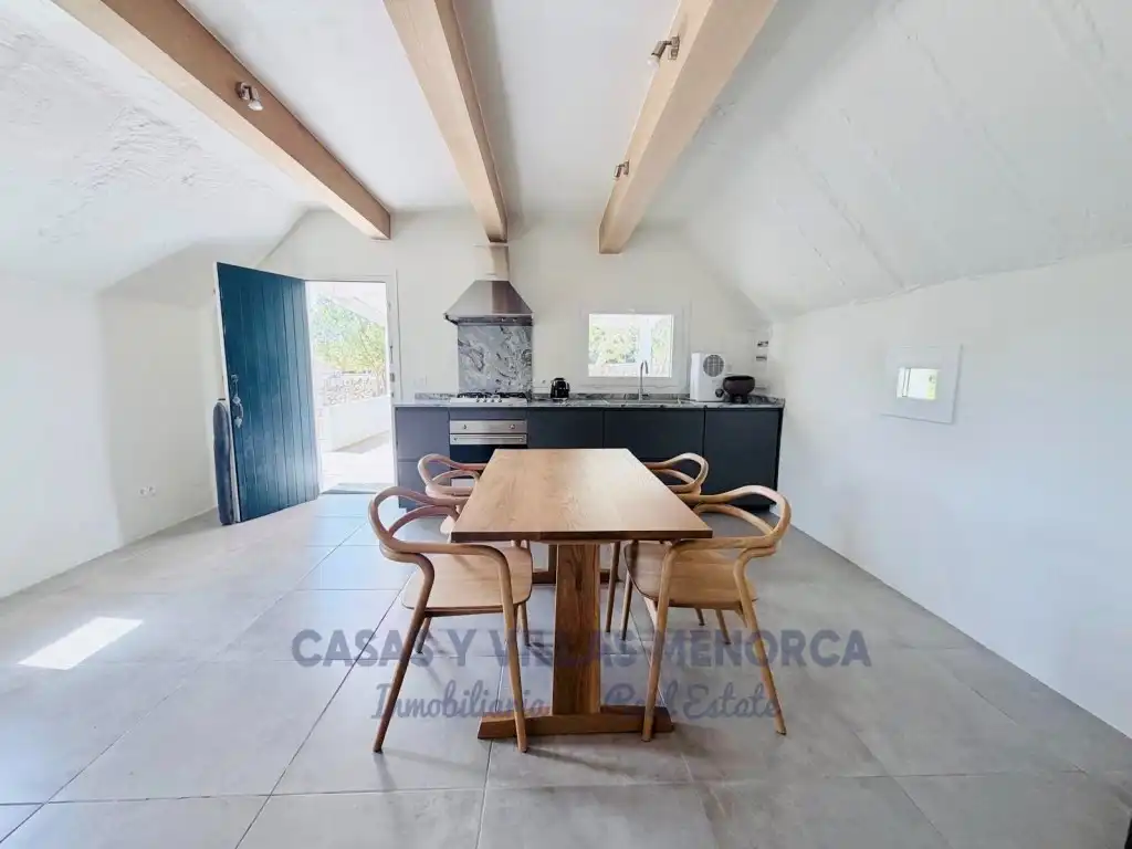 Cuina de Finca rústica en venda en Sant Lluís